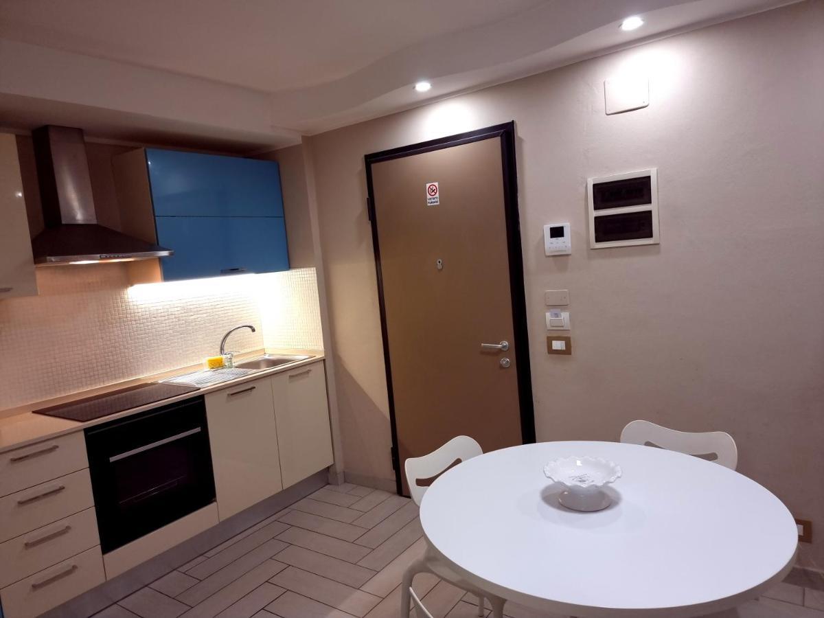 Nero D'Avorio Apartments リミニ エクステリア 写真