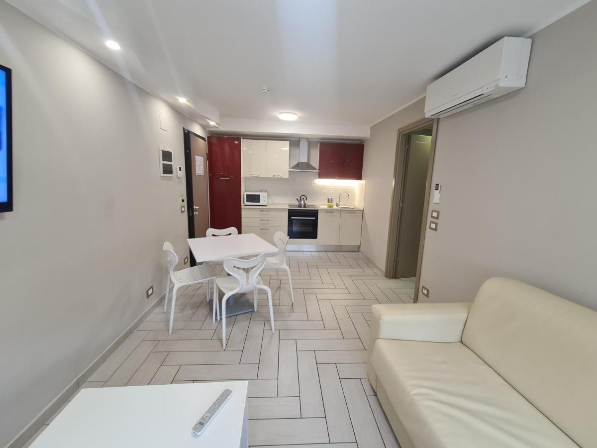 Nero D'Avorio Apartments リミニ エクステリア 写真