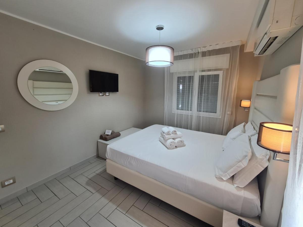 Nero D'Avorio Apartments リミニ エクステリア 写真